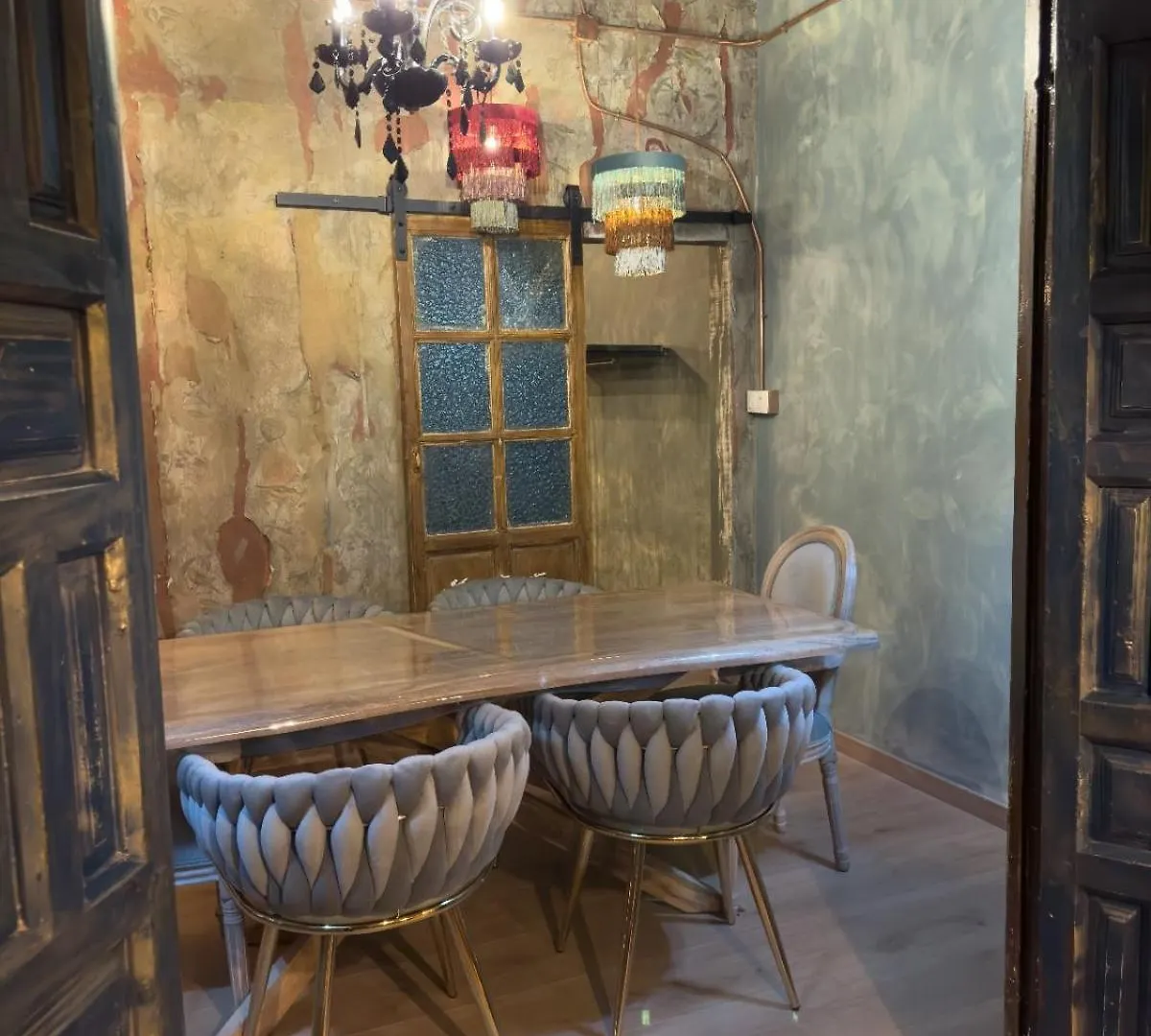 El Cafe Paris De Apartamentos Cv Granada Spain